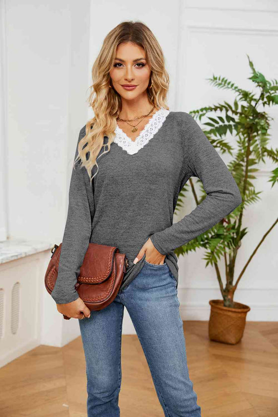 Lace Detailed V Neck Top