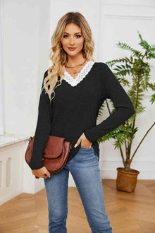  Lace Detailed V Neck Top